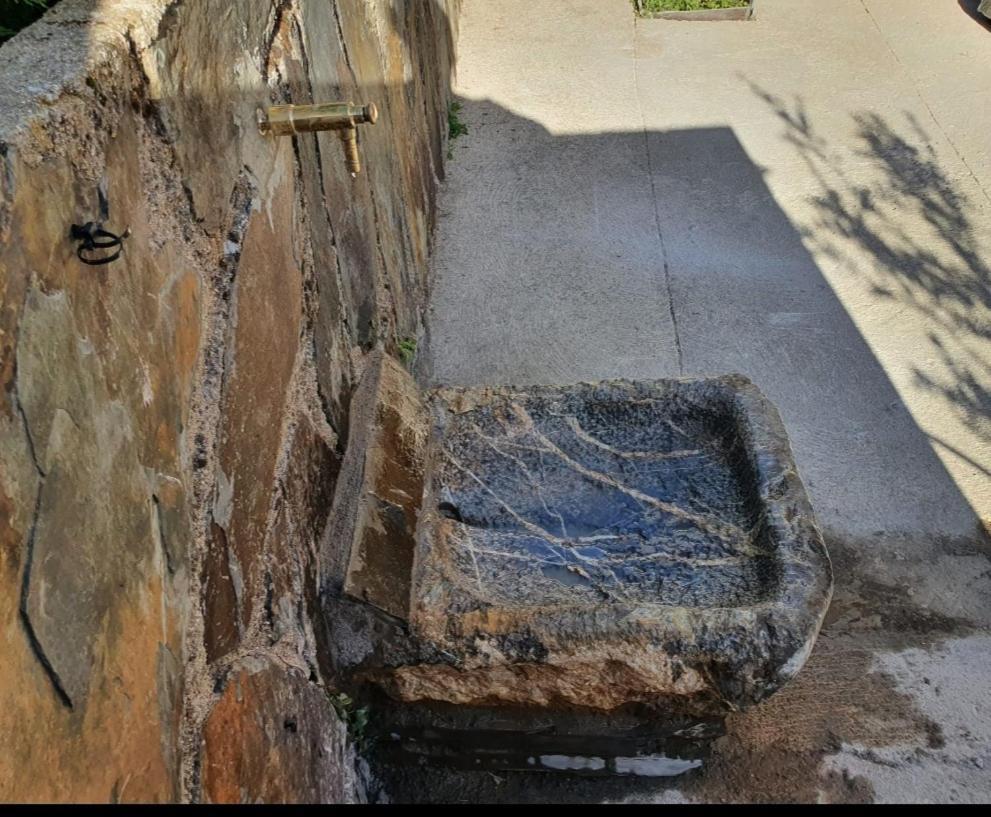Alojamientos Rurales Hurdes Altas - La Antigua Guarderia Casares de las Hurdes Zewnętrze zdjęcie