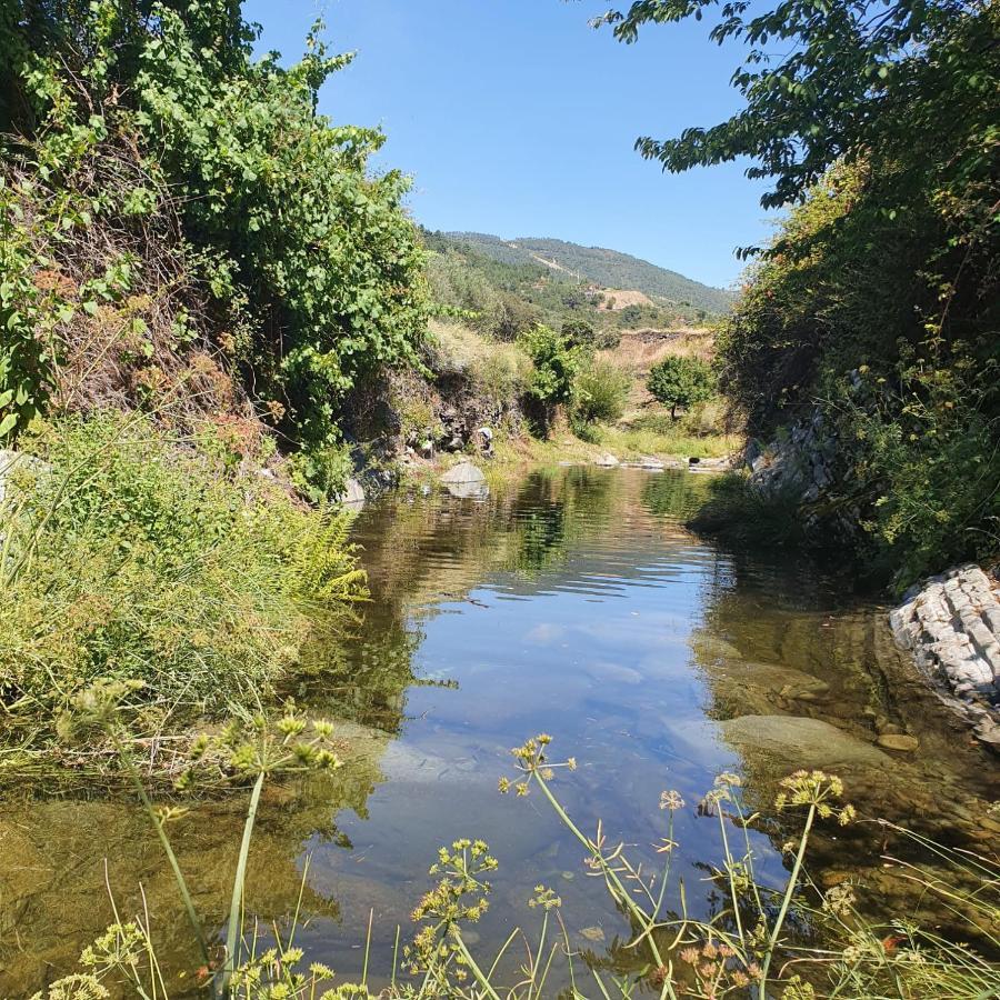 Alojamientos Rurales Hurdes Altas - La Antigua Guarderia Casares de las Hurdes Zewnętrze zdjęcie